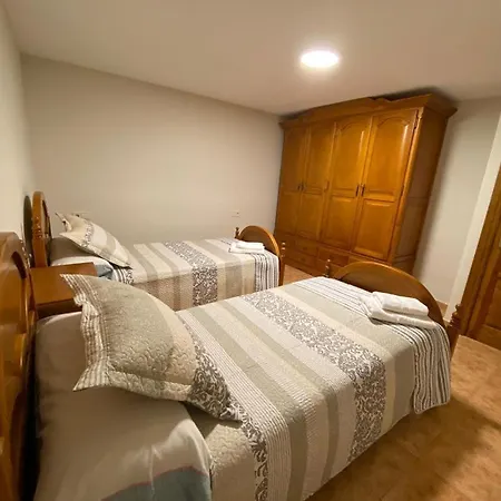 Casa Pedro Bergua Nyaraló Fiscal